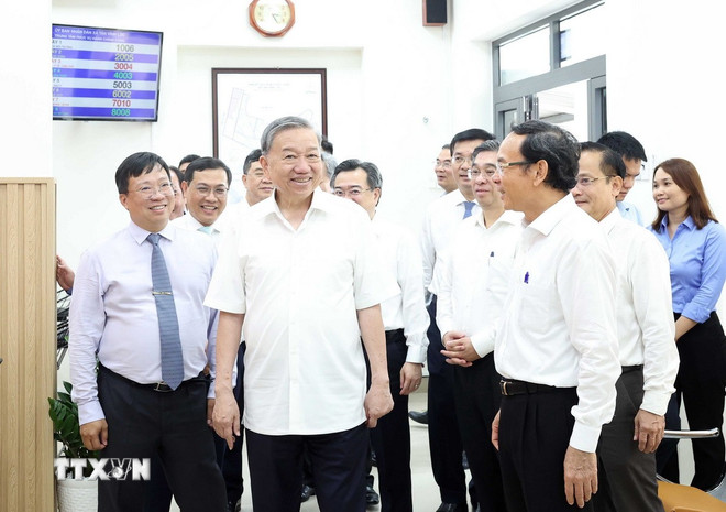 Tổng Bí thư: Chính quyền mới phải phục vụ nhân dân tốt hơn, không để gián đoạn- Ảnh 4. Tổng Bí thư: Chính quyền mới phải phục vụ nhân dân tốt hơn, không để gián đoạn- Ảnh 4.