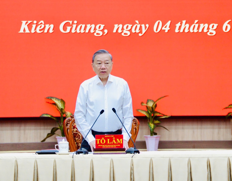 Tổng Bí thư Tô Lâm: Hợp nhất An Giang và Kiên Giang  mở ra cơ hội tái cấu trúc hệ thống hạ tầng vùng- Ảnh 1.