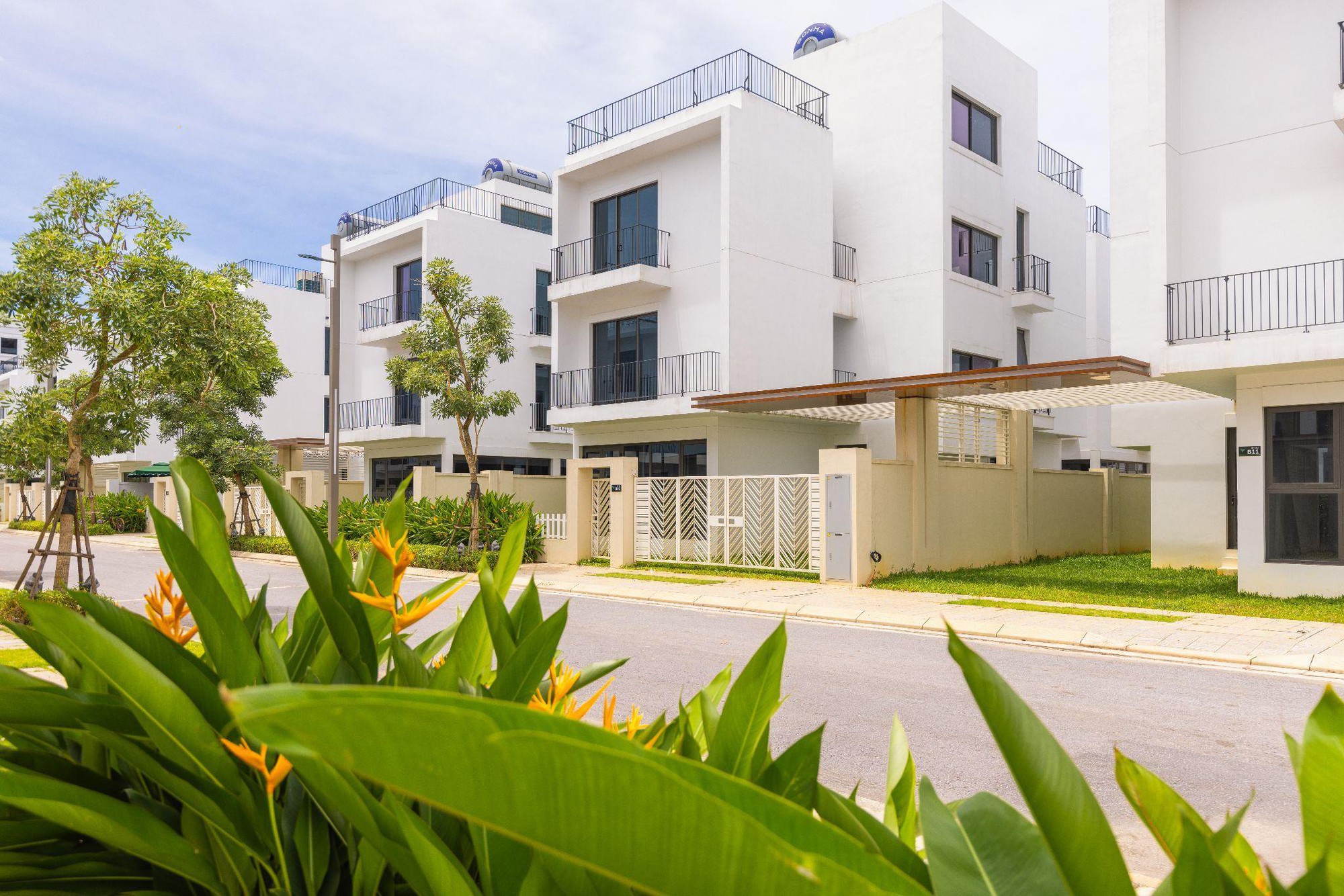 Du lịch Thanh Hóa dẫn đầu cả nước: Bước đệm cho bất động sản nghỉ dưỡng “cất cánh”- Ảnh 4. Du lịch Thanh Hóa dẫn đầu cả nước: Bước đệm cho bất động sản nghỉ dưỡng “cất cánh”- Ảnh 4.