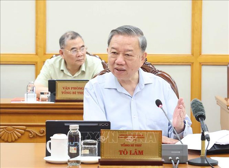 Tổng Bí thư: Bố trí, sắp xếp cán bộ đúng nguyên tắc, không để phát sinh vấn đề phức tạp nội bộ- Ảnh 1. Tổng Bí thư: Bố trí, sắp xếp cán bộ đúng nguyên tắc, không để phát sinh vấn đề phức tạp nội bộ- Ảnh 1.