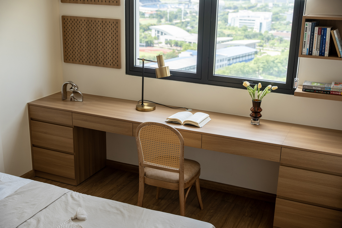 Đưa bếp vào trung tâm căn hộ 61 m2 với 200 triệu đồng- Ảnh 9. Đưa bếp vào trung tâm căn hộ 61 m2 với 200 triệu đồng- Ảnh 9.