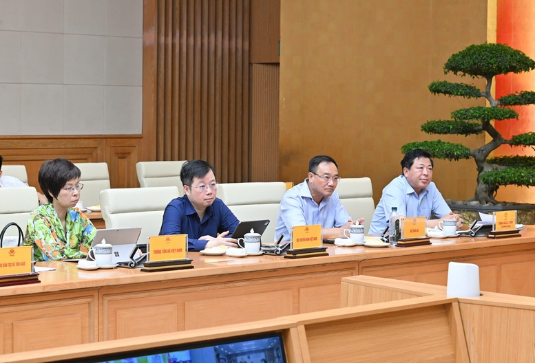 Thủ tướng: Hoàn thành xóa nhà tạm, nhà dột nát cho người có công trước ngày 27/7- Ảnh 4. Thủ tướng: Hoàn thành xóa nhà tạm, nhà dột nát cho người có công trước ngày 27/7- Ảnh 4.