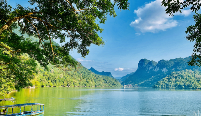 Cung đường 3.700 tỷ mở lối đến hồ nước ngọt tự nhiên lớn nhất cả nước và lọt top thế giới, thời gian giảm 1 nửa- Ảnh 2. Cung đường 3.700 tỷ mở lối đến hồ nước ngọt tự nhiên lớn nhất cả nước và lọt top thế giới, thời gian giảm 1 nửa- Ảnh 2.