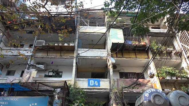 Nhiều nhà tập thể cũ tại Hà Nội rao bán hơn 4 tỷ đồng/căn- Ảnh 1. Nhiều nhà tập thể cũ tại Hà Nội rao bán hơn 4 tỷ đồng/căn- Ảnh 1.