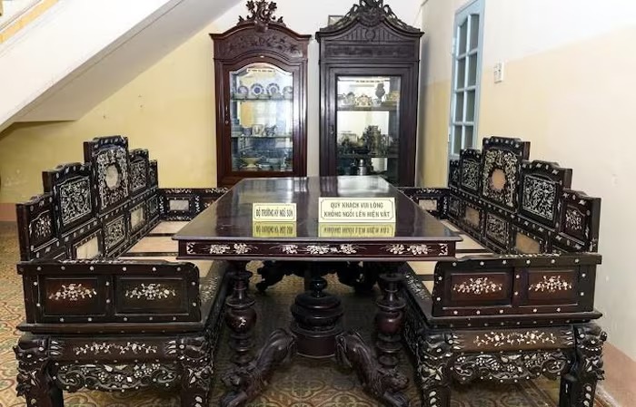 Dinh thự của vị công tử từng tiêu hết 5 tấn vàng: Hơn 100 năm vẫn lộng lẫy, không gian sống chứng minh cho cuộc sống xa xỉ- Ảnh 4. Dinh thự của vị công tử từng tiêu hết 5 tấn vàng: Hơn 100 năm vẫn lộng lẫy, không gian sống chứng minh cho cuộc sống xa xỉ- Ảnh 4.