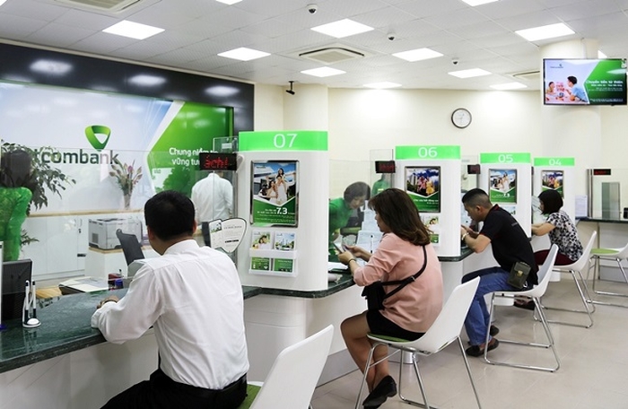 50 triệu gửi ngân hàng Vietcombank lãi suất bao nhiêu và cách tính lãi - Ảnh 1. 50 triệu gửi ngân hàng Vietcombank lãi suất bao nhiêu và cách tính lãi - Ảnh 1.