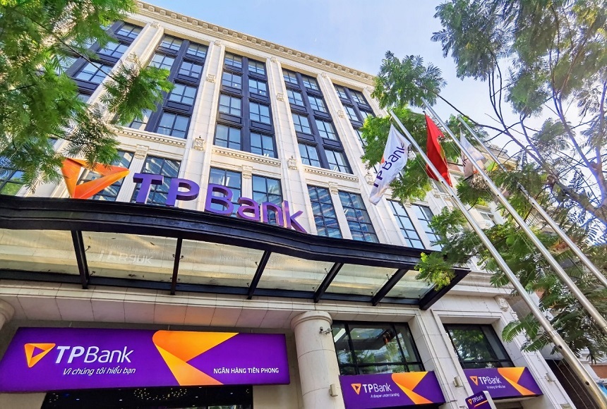 TPBank (TPB): Lợi nhuận 6 tháng vượt 4.100 tỷ, tổng tài sản vượt mốc 428.600 tỷ đồng- Ảnh 1. TPBank (TPB): Lợi nhuận 6 tháng vượt 4.100 tỷ, tổng tài sản vượt mốc 428.600 tỷ đồng- Ảnh 1.