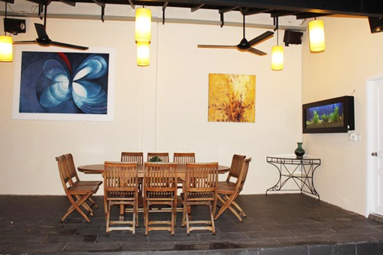 Tòa bạch dinh sang trọng hơn 3.000m2 của 'nữ hoàng ảnh lịch' Diễm My: Nằm đắc địa ven dòng sông biểu tượng, mang đậm phong cách Địa Trung Hải- Ảnh 6. Tòa bạch dinh sang trọng hơn 3.000m2 của 'nữ hoàng ảnh lịch' Diễm My: Nằm đắc địa ven dòng sông biểu tượng, mang đậm phong cách Địa Trung Hải- Ảnh 6.