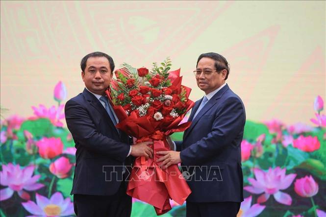 Thủ tướng Phạm Minh Chính trao Quyết định bổ nhiệm quyền Bộ trưởng Bộ Nông nghiệp và Môi trường- Ảnh 6. Thủ tướng Phạm Minh Chính trao Quyết định bổ nhiệm quyền Bộ trưởng Bộ Nông nghiệp và Môi trường- Ảnh 6.