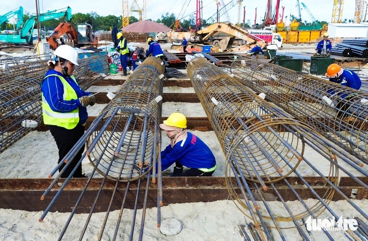 Siêu dự án lấn biển 64.000 tỷ tại đặc khu lớn bậc nhất Việt Nam: Ngày đêm 'không ngủ', gấp rút về đích trước thềm APEC 2027- Ảnh 4. Siêu dự án lấn biển 64.000 tỷ tại đặc khu lớn bậc nhất Việt Nam: Ngày đêm 'không ngủ', gấp rút về đích trước thềm APEC 2027- Ảnh 4.