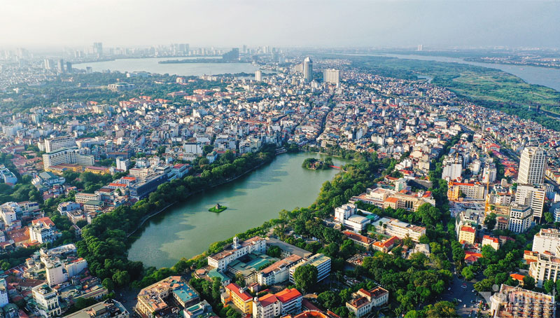 Sốt giá nhà mặt phố tại phường mới sáp nhập ngay trung tâm Hà Nội, có nơi vượt 850 triệu đồng/m2- Ảnh 1.