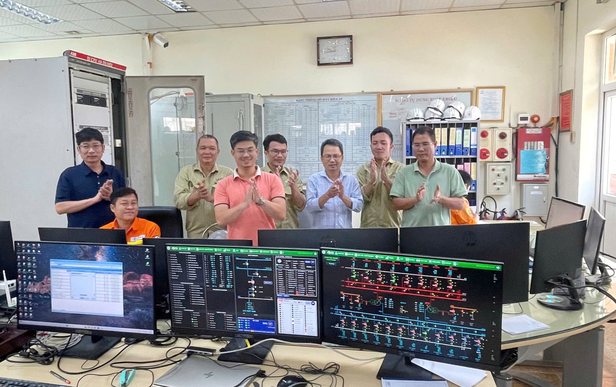 PTC1 đóng điện thành công ngăn lộ 100 – Gỡ nút thắt kỹ thuật quan trọng trong Dự án nâng cấp tại TBA 220kV Bắc Giang- Ảnh 2.