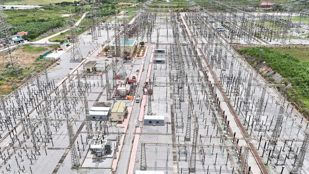 Đưa máy biến áp AT3 TBA 500kV Quảng Ninh trở lại vận hành- Ảnh 4.