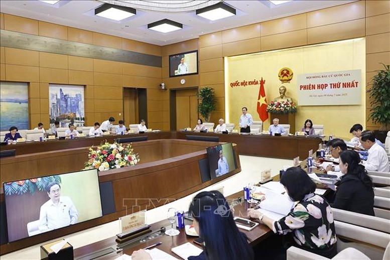Phiên họp thứ nhất Hội đồng Bầu cử quốc gia- Ảnh 2. Phiên họp thứ nhất Hội đồng Bầu cử quốc gia- Ảnh 2.