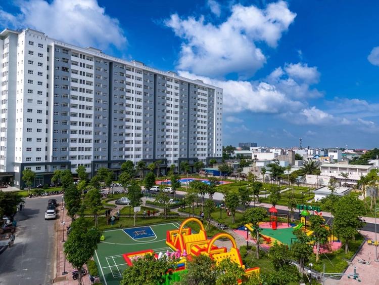 Nguồn cung sơ cấp mới của phía Tây “lép vế” trên thị trường bất động sản TP.HCM- Ảnh 1.