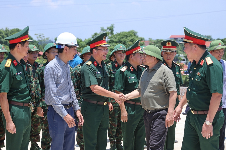 Thủ tướng đồng ý chủ trương xây dựng tuyến đường dài 54km. Nguồn ảnh: Báo Chính phủ Thủ tướng đồng ý chủ trương xây dựng tuyến đường dài 54km. Nguồn ảnh: Báo Chính phủ