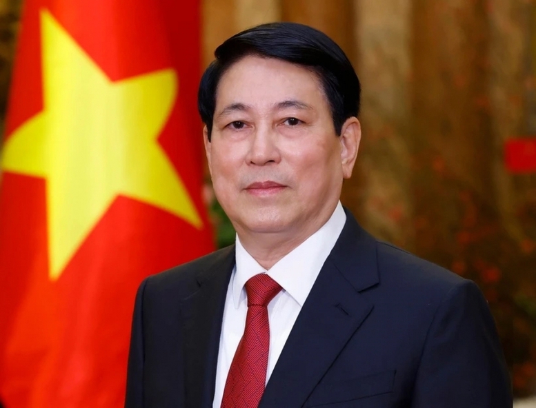 Công an nhân dân Việt Nam cùng toàn dân trong sự nghiệp xây dựng và bảo vệ Tổ quốc- Ảnh 1. Công an nhân dân Việt Nam cùng toàn dân trong sự nghiệp xây dựng và bảo vệ Tổ quốc- Ảnh 1.