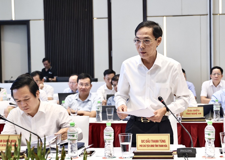 Phó Thủ tướng Nguyễn Chí Dũng làm việc với 5 địa phương để “gỡ vướng”, thúc đẩy tăng trưởng- Ảnh 5. Phó Thủ tướng Nguyễn Chí Dũng làm việc với 5 địa phương để “gỡ vướng”, thúc đẩy tăng trưởng- Ảnh 5.