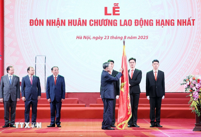 Tổng Bí thư Tô Lâm: Văn hóa phải soi đường, hình thành năng lực mềm quốc gia- Ảnh 2. Tổng Bí thư Tô Lâm: Văn hóa phải soi đường, hình thành năng lực mềm quốc gia- Ảnh 2.