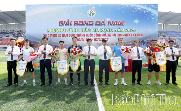 Việt Nam chính thức có thêm 1 sân vận động mới đi vào hoạt động, sức chứa 7.000 chỗ ngồi- Ảnh 3. Việt Nam chính thức có thêm 1 sân vận động mới đi vào hoạt động, sức chứa 7.000 chỗ ngồi- Ảnh 3.