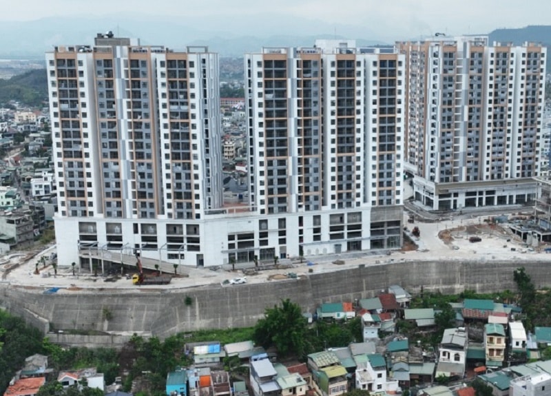 Quảng Ninh tăng tốc hoàn thành mục tiêu xây dựng nhà ở xã hội- Ảnh 1.