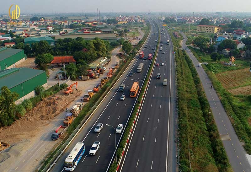 Đường kết nối đến siêu sân bay lớn nhất Việt Nam hư hỏng nặng- Ảnh 1. Đường kết nối đến siêu sân bay lớn nhất Việt Nam hư hỏng nặng- Ảnh 1.