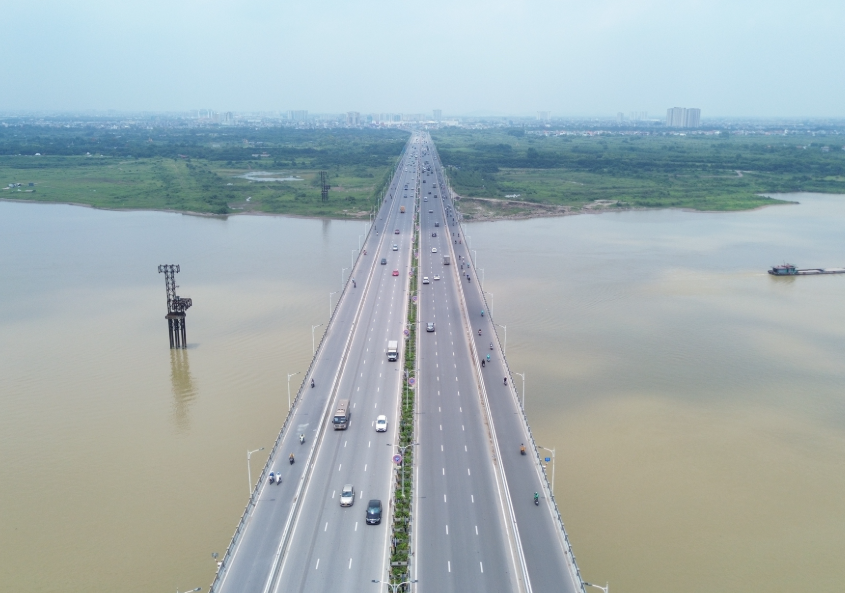 Hôm nay, họp đánh giá kết cấu cây cầu dài 6km bắc qua sông Hồng, là công trình gắn liền kỷ niệm 1000 năm Thăng Long - Hà Nội- Ảnh 2. Hôm nay, họp đánh giá kết cấu cây cầu dài 6km bắc qua sông Hồng, là công trình gắn liền kỷ niệm 1000 năm Thăng Long - Hà Nội- Ảnh 2.