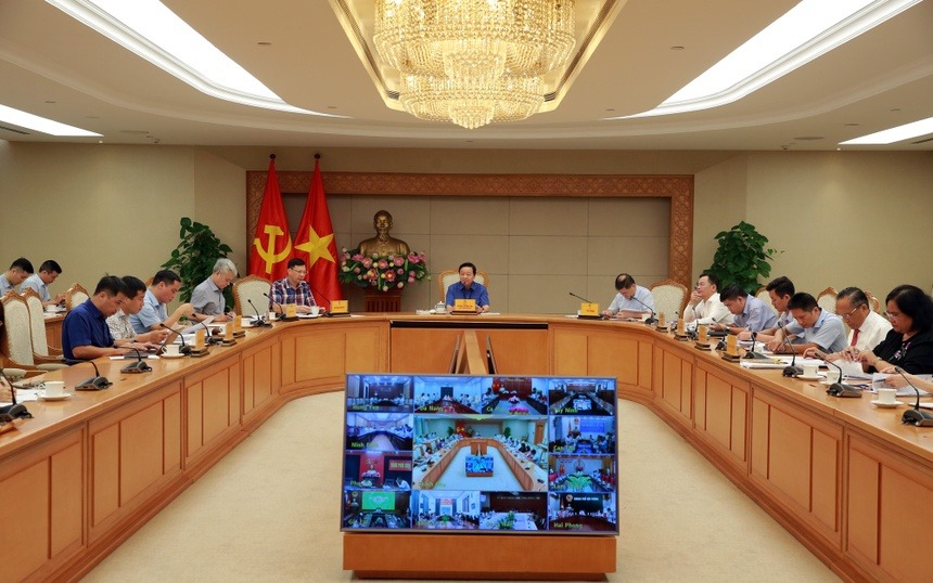 Phó Thủ tướng ra chỉ đạo 'nóng' về cách tính tiền sử dụng đất- Ảnh 1.