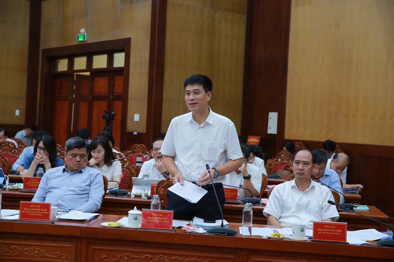 Tiếp tục kiện toàn bộ máy cấp xã đúng chủ trương, sát thực tiễn, vận hành thông suốt- Ảnh 6.