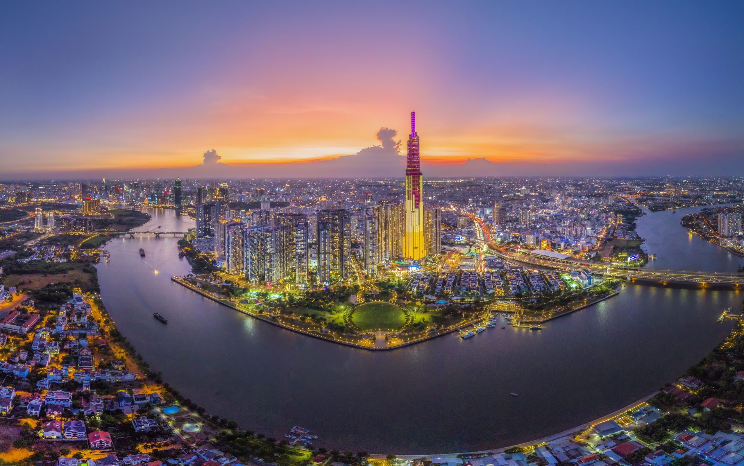Kinh tế Việt Nam: Từ kiến tạo độc lập đến kiến tạo thịnh vượng - Động lực mới cho thập kỷ 2025 - 2035