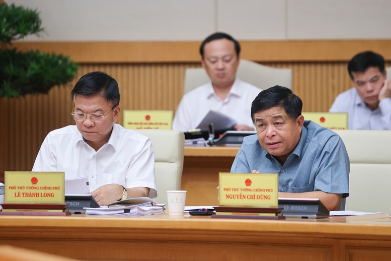 Thủ tướng: Tháo gỡ các vướng mắc pháp luật đang cản trở kiến tạo, phát triển nhanh và bền vững- Ảnh 7. Thủ tướng: Tháo gỡ các vướng mắc pháp luật đang cản trở kiến tạo, phát triển nhanh và bền vững- Ảnh 7.