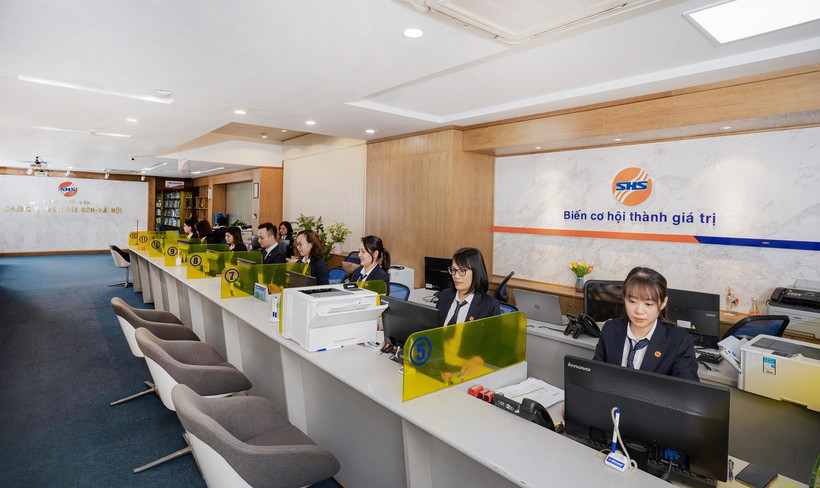 Tái cấu trúc nhà đầu tư và phát triển ngành quỹ chứng khoán đến năm 2030- Ảnh 1. Tái cấu trúc nhà đầu tư và phát triển ngành quỹ chứng khoán đến năm 2030- Ảnh 1.