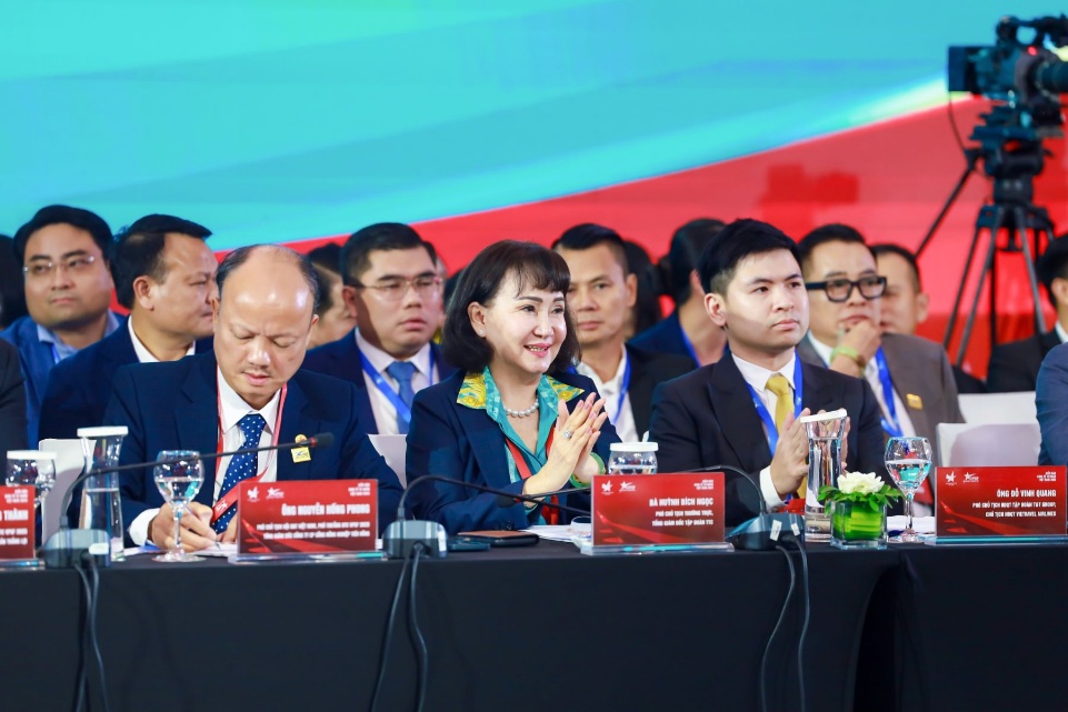 Lãnh đạo Tập đoàn TTC đề xuất 3 kiến nghị tại Diễn đàn Kinh tế tư nhân Việt Nam 2025- Ảnh 1.