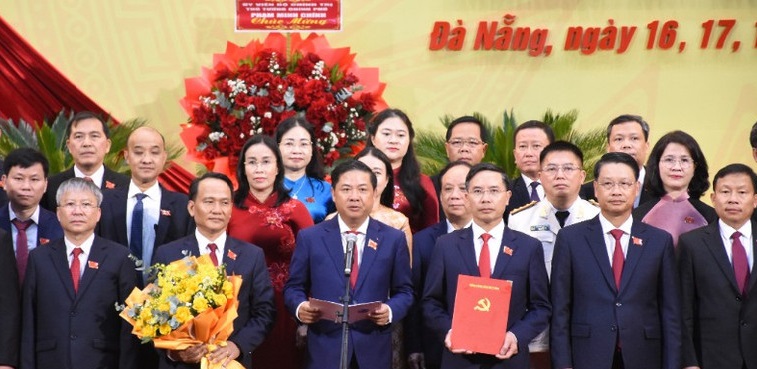 Ra mắt Ban Chấp hành Đảng bộ TP. Đà Nẵng: Khẳng định vai trò hạt nhân, khát vọng vươn tầm toàn cầu- Ảnh 4.