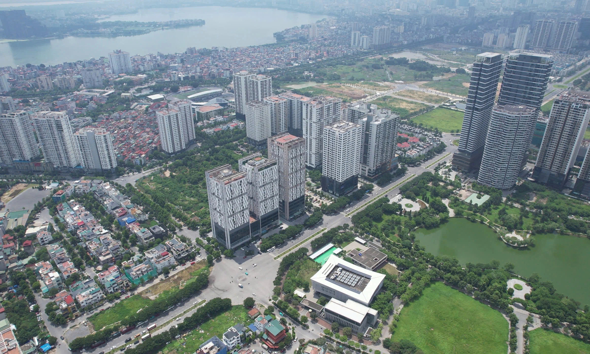 Thị trường văn phòng duy trì đà tăng ổn định- Ảnh 2. Văn phòng hạng A mới dần vắng bóng ở trung tâm