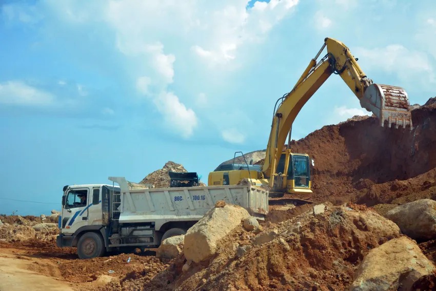 Tuyến đường gánh vai trò là trục giao thông huyết mạch buộc phải hoàn thành trước khi sân bay quốc tế đầu tiên ở khu vực Tây Nguyên đóng cửa- Ảnh 1. Tuyến đường gánh vai trò là trục giao thông huyết mạch buộc phải hoàn thành trước khi sân bay quốc tế đầu tiên ở khu vực Tây Nguyên đóng cửa- Ảnh 1.