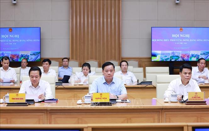 Xây dựng đồng bằng sông Hồng thành cực tăng trưởng năng động, hiện đại, dẫn dắt kinh tế cả nước- Ảnh 2. Xây dựng đồng bằng sông Hồng thành cực tăng trưởng năng động, hiện đại, dẫn dắt kinh tế cả nước- Ảnh 2.