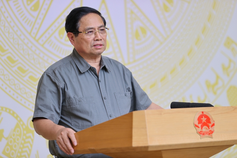 Thủ tướng: "Không thể chậm trễ hơn" trong tháo gỡ các điểm nghẽn pháp luật, chuyển trạng thái sang kiến tạo và phục vụ- Ảnh 8. Thủ tướng: "Không thể chậm trễ hơn" trong tháo gỡ các điểm nghẽn pháp luật, chuyển trạng thái sang kiến tạo và phục vụ- Ảnh 8.