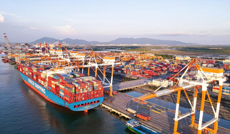 Việt Nam có 3 cảng biển lọt TOP 100 cảng lưu thông nhiều hàng hóa nhất thế giới- Ảnh 1. Việt Nam có 3 cảng biển lọt TOP 100 cảng lưu thông nhiều hàng hóa nhất thế giới- Ảnh 1.