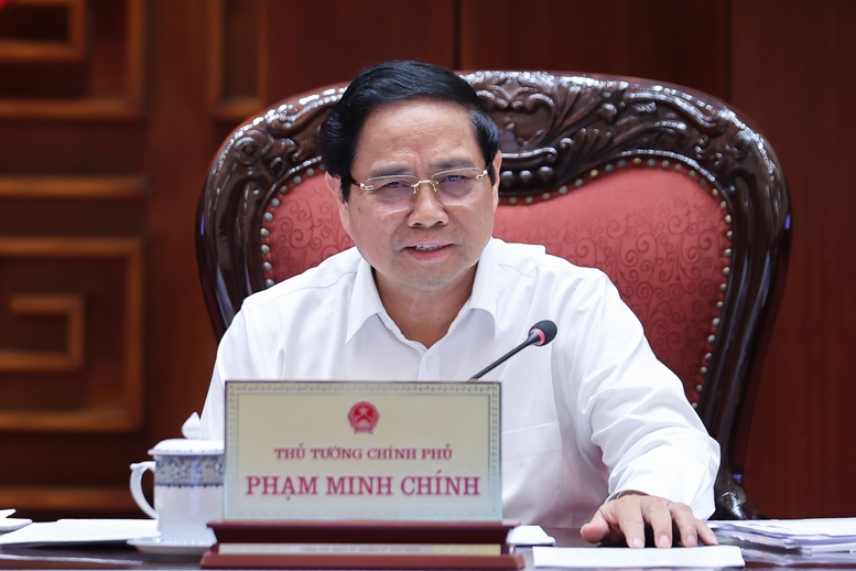 Thủ tướng: Tiếp tục đổi mới tư duy, cách làm trong đầu tư công, tập trung cho các dự án "xoay chuyển tình thế"- Ảnh 2. Thủ tướng: Tiếp tục đổi mới tư duy, cách làm trong đầu tư công, tập trung cho các dự án "xoay chuyển tình thế"- Ảnh 2.