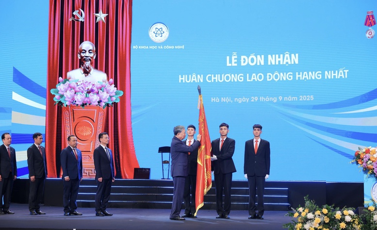 Tổng Bí thư chỉ rõ 'chìa khóa vàng' cho khát vọng Việt Nam hùng cường, thịnh vượng- Ảnh 3.