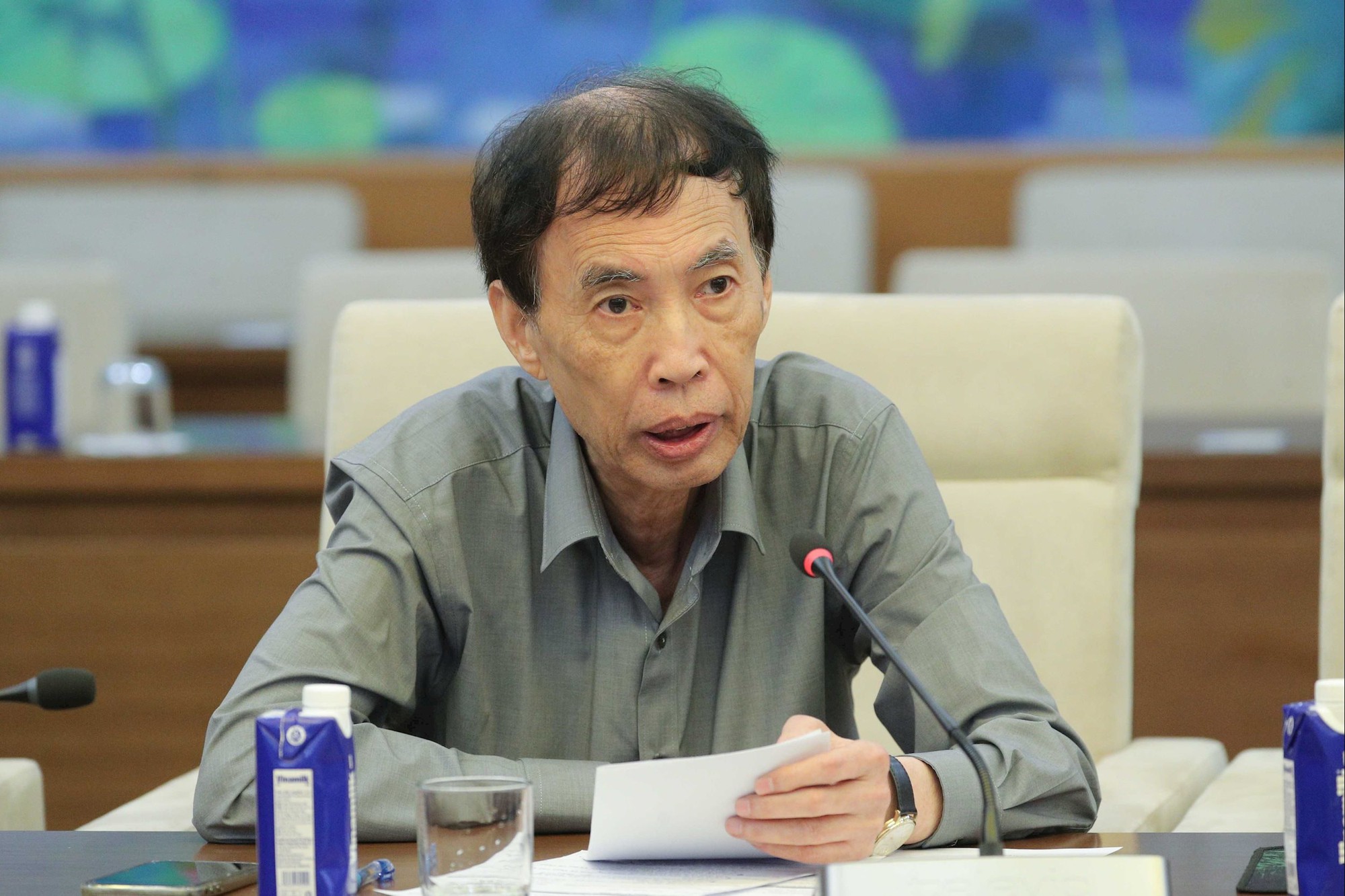 Toạ đàm tham vấn ý kiến chuyên gia về tình hình kinh tế - xã hội- Ảnh 6. Toạ đàm tham vấn ý kiến chuyên gia về tình hình kinh tế - xã hội- Ảnh 6.