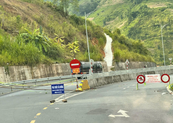 Cầu cạn có trụ cao nhất Việt Nam gần bằng tòa nhà 27 tầng đã ngưng hoạt động hơn 2 tháng- Ảnh 2. Cầu cạn có trụ cao nhất Việt Nam gần bằng tòa nhà 27 tầng đã ngưng hoạt động hơn 2 tháng- Ảnh 2.