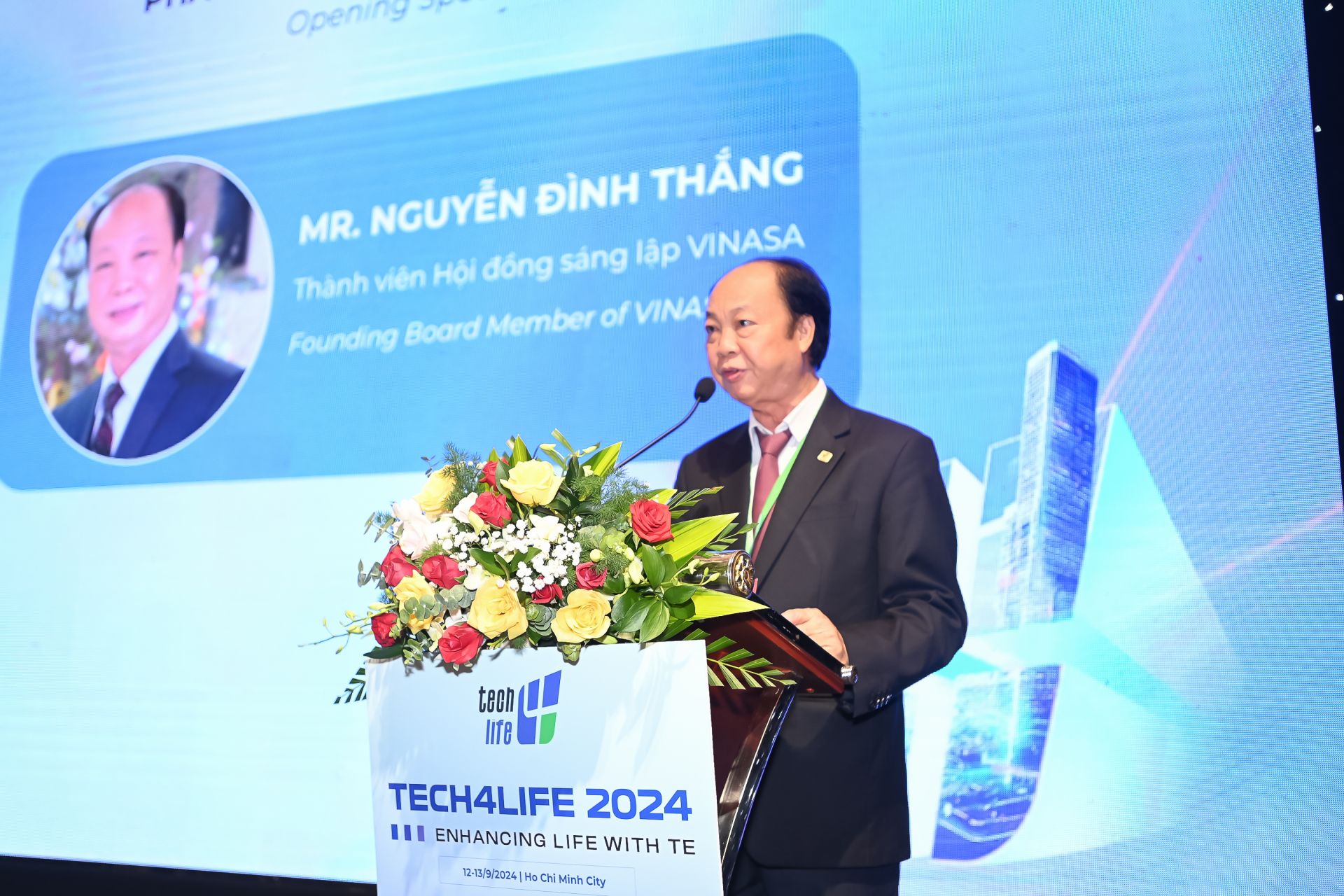 GS.TS. Nguyễn Đình Thắng: "Chuyển đổi số không chỉ là câu chuyện công nghệ"- Ảnh 4.