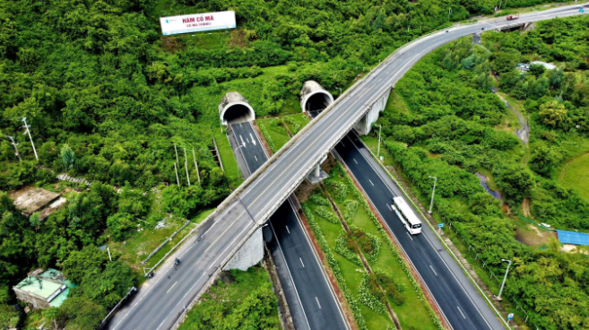 Hôm nay, cao tốc 12.000 tỷ có bóng dáng Tập đoàn Sơn Hải chính thức thông xe- Ảnh 1.