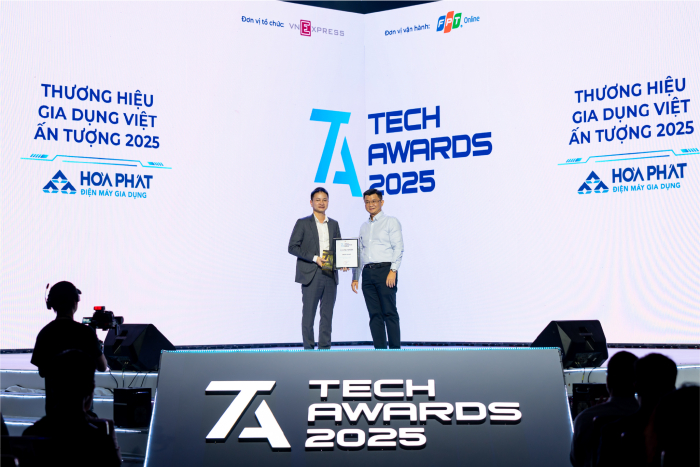Điện máy Gia dụng Hòa Phát nhận hai giải thưởng tại Tech Awards 2025- Ảnh 1.