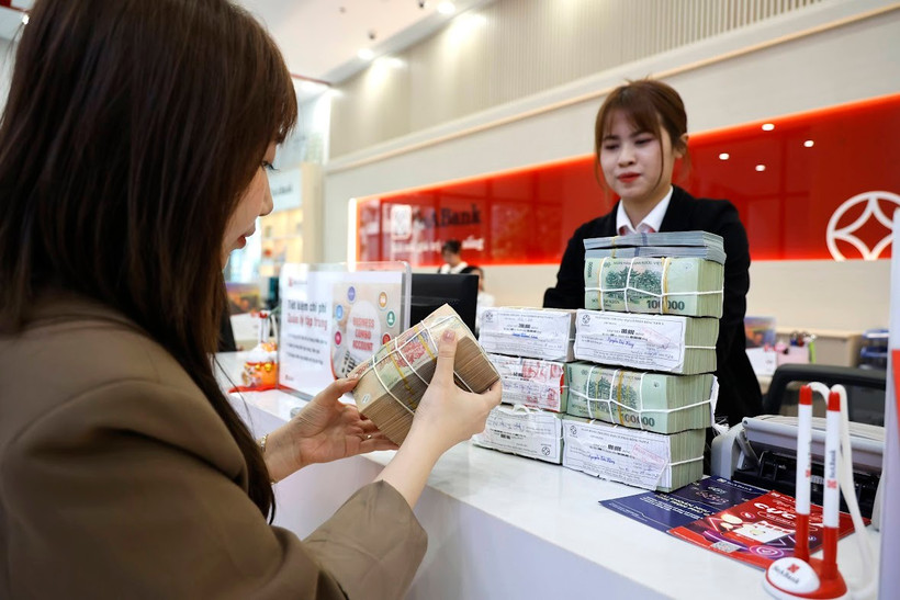 Dự kiến tăng trưởng tín dụng 2026 khoảng 15%, kiểm soát chặt lĩnh vực rủi ro- Ảnh 1.