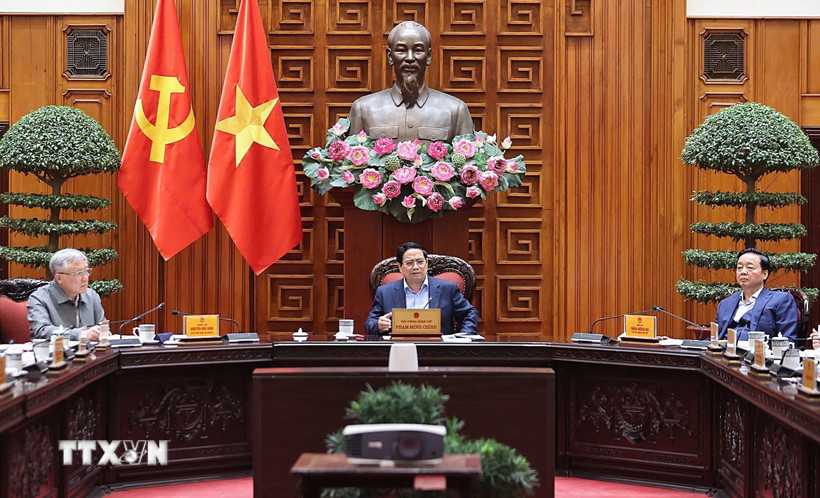 Thủ tướng chủ trì cuộc họp về đất hiếm và các dự án BT trong lĩnh vực giao thông- Ảnh 1.