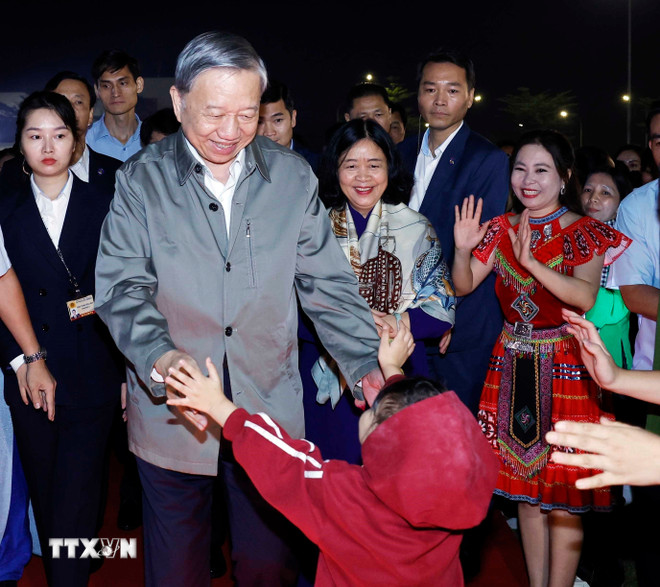 Bảo đảm văn kiện Đại hội XIV trở thành động lực đổi mới tư duy và hành động, khơi dậy khát vọng phát triển- Ảnh 3.