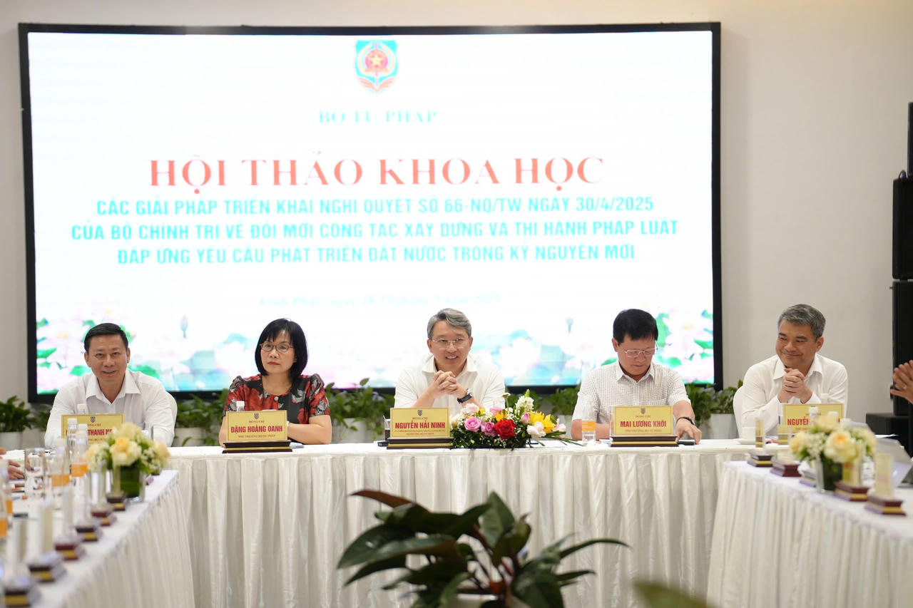 Bộ trưởng Bộ Tư pháp Nguyễn Hải Ninh: Nghị quyết số 66-NQ/TW thực sự là “lời hiệu triệu” cho một cuộc cải cách thể chế sâu sắc- Ảnh 4.